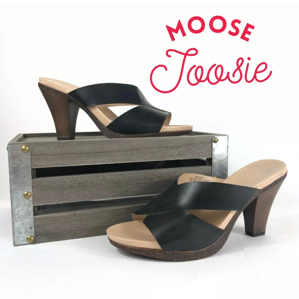 Women's Mootsies Tootsies size 9M Black (Smoke Free Home)